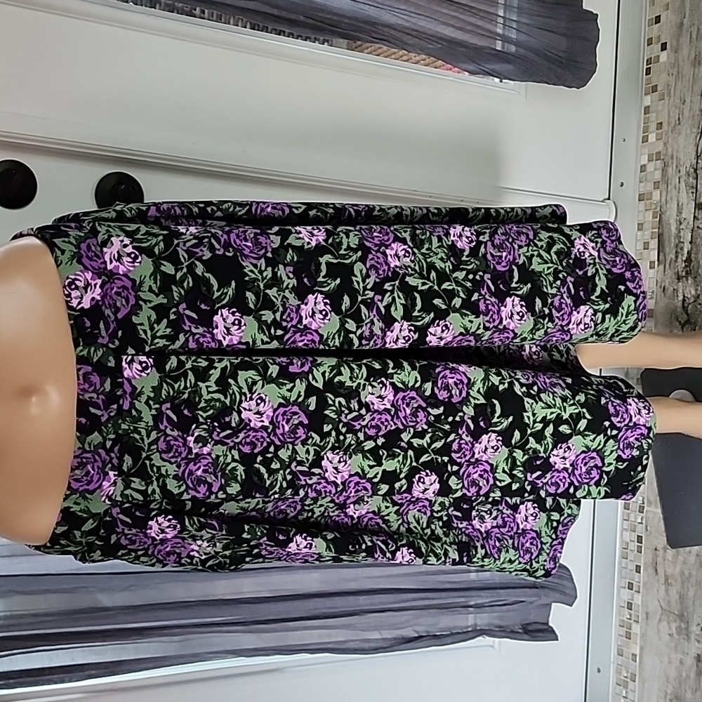 NWT LuLaRoe Madison Skirt, Med, Purple Floral